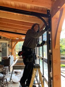 doorInstaller